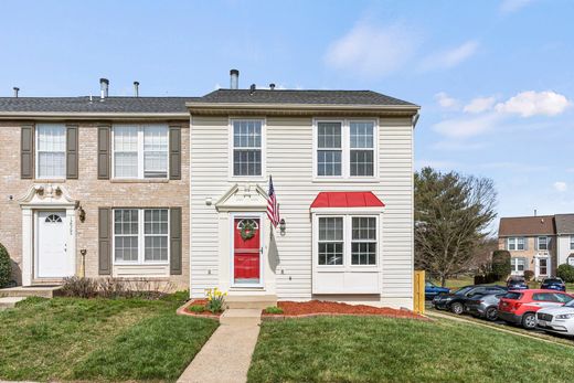 Townhouse in Woodbridge, Prince William County