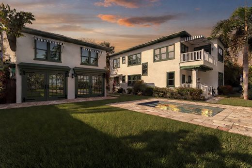 Detached House in West Palm Beach, Palm Beach