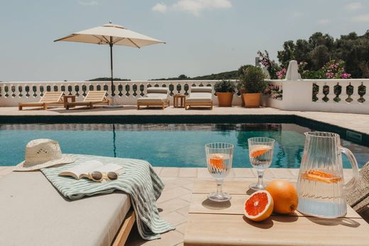 Загородный Дом, Мао, Illes Balears