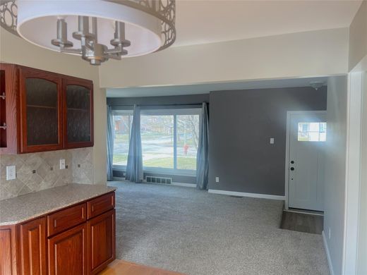 Частный Дом, Бевърли Хилс, Oakland County