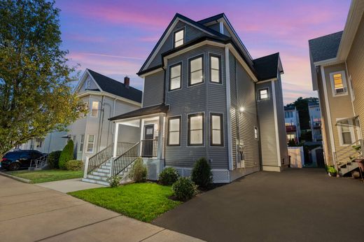 Πολυτελή κατοικία σε Revere, Suffolk County