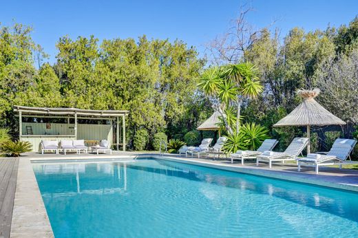 بيت مستقل ﻓﻲ Saint-Rémy-de-Provence, Bouches-du-Rhône