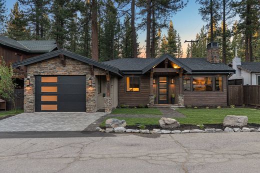 Detached House in South Lake Tahoe, El Dorado County
