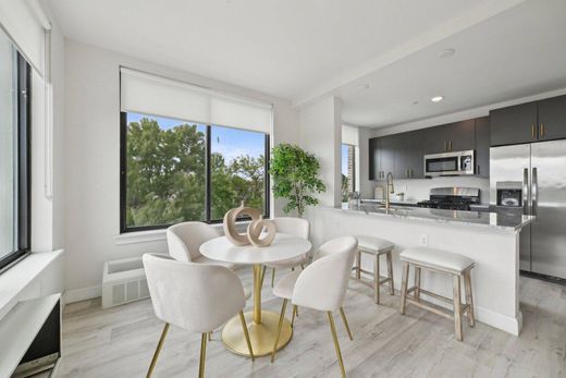 Квартира, East Orange, Essex County