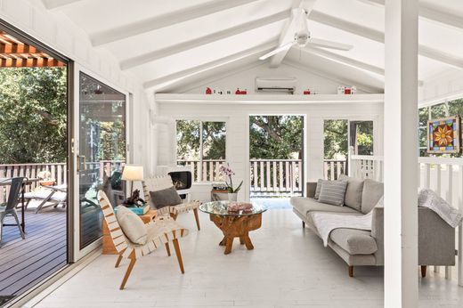 Luxury home in Topanga, Los Angeles County