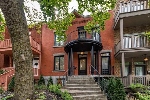 Detached House in Montreal, City of Montréal