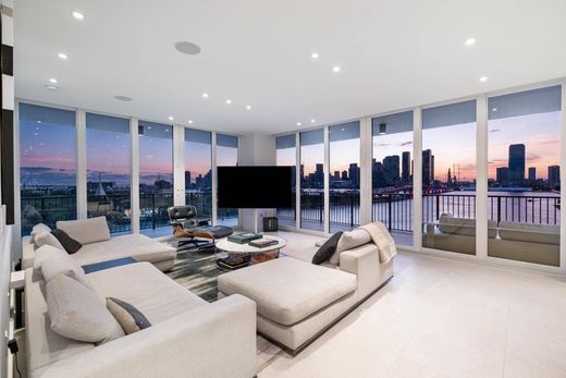 ﺷﻘﺔ ﻓﻲ ميامي، فلوريدا, Miami-Dade County