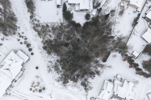 Land in The Blue Mountains, Ontario