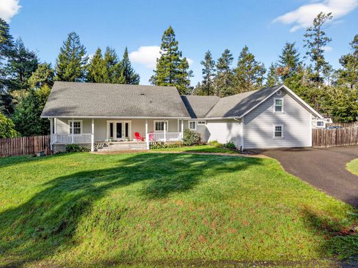 Einfamilienhaus in Fort Bidwell, Modoc County
