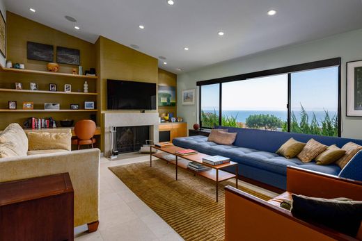 Luxury home in Malibu, Los Angeles County
