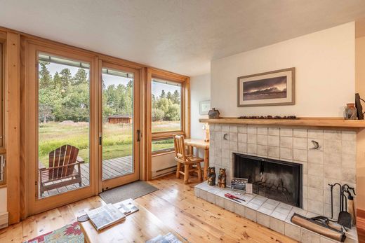 Apartment / Etagenwohnung in Wilson, Teton County