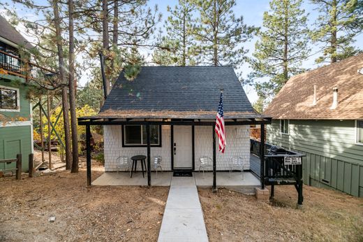 Einfamilienhaus in Big Bear Lake, San Bernardino County