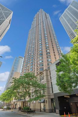 Apartment in Chicago, Cook County