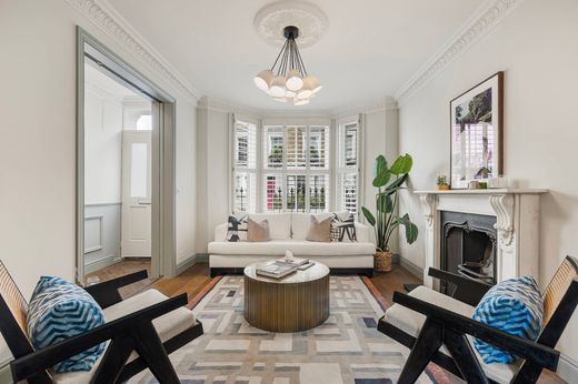 ‏בית בעיר ב  לונדון, Greater London