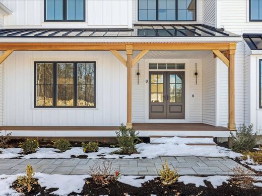 Casa en Southborough, Worcester County