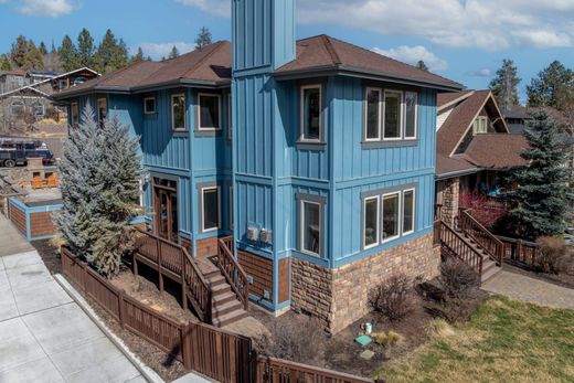 Luxury home in Bend, Deschutes County