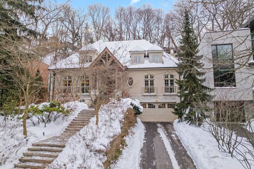 Detached House in Toronto, Ontario