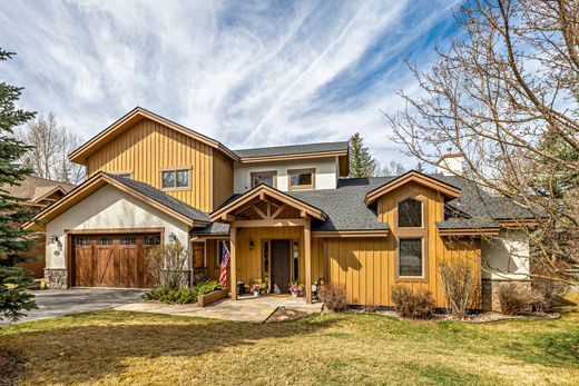 Detached House in Edwards, Eagle County