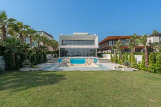 Luxe woning in Dubailand, Dubai