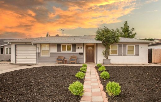 Einfamilienhaus in Sacramento, Sacramento County