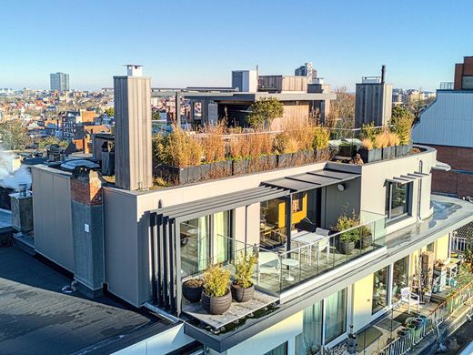 Appartement in Brussel (Ukkel), Brussel