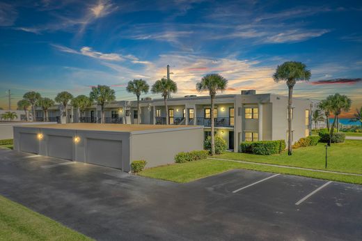 Apartment in Melbourne Beach, Brevard County