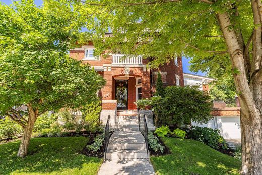 Μονοκατοικία σε Westmount, City of Montréal