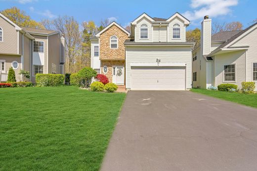 Townhouse in South Setauket, Suffolk County