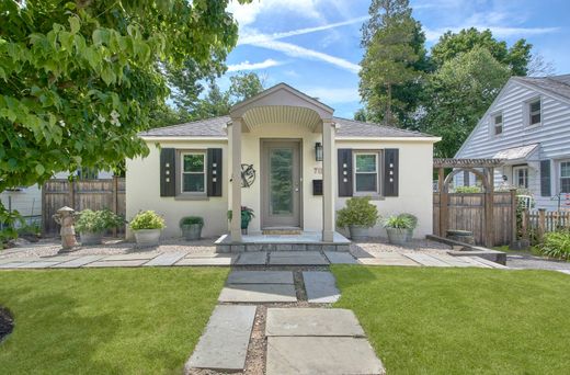 Casa Independente - Croton-on-Hudson, Westchester County