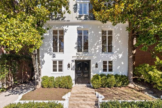 Detached House for sale in Washington
