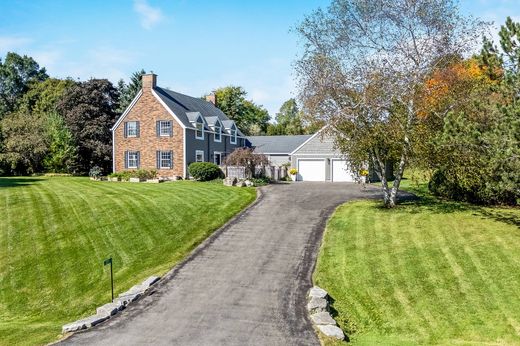 Detached House in Milton, Halton