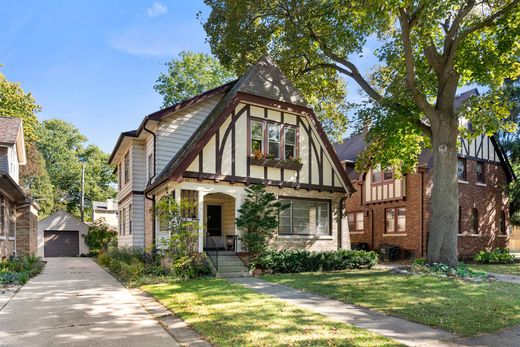 Duplex w Wauwatosa, Milwaukee County