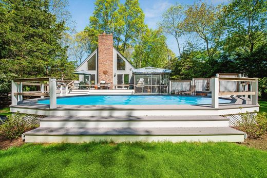 Detached House in East Hampton, Suffolk County