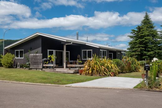 بيت مستقل ﻓﻲ Taupo, Taupo District