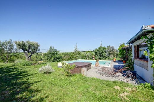 Dom jednorodzinny w Lavaur, Tarn