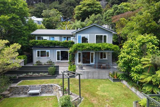 Einfamilienhaus in Lower Hutt, Lower Hutt City