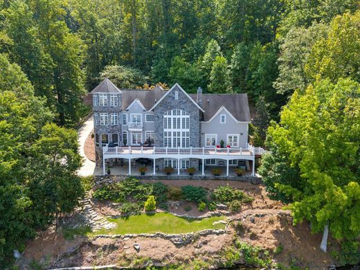 Vrijstaand huis in Cedar Bluff, Cherokee County