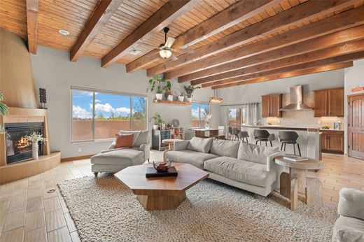 بيت مستقل ﻓﻲ Santa Fe, Santa Fe County