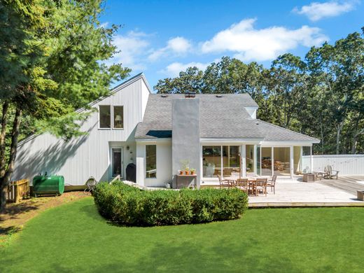 Detached House in East Hampton, Suffolk County