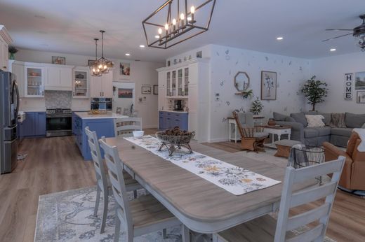 Saint Regis Falls, Franklin Countyの高級住宅