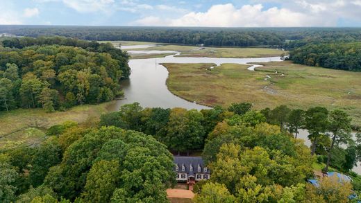 Casa Unifamiliare a Surry, Surry County