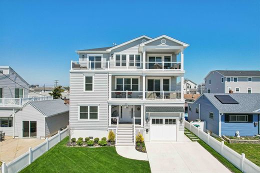 Detached House in Brigantine, Atlantic County