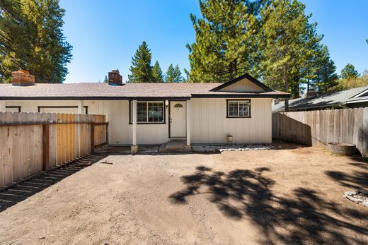 Detached House in South Lake Tahoe, El Dorado County