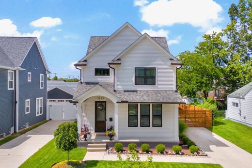 Detached House in Berkley, Oakland County