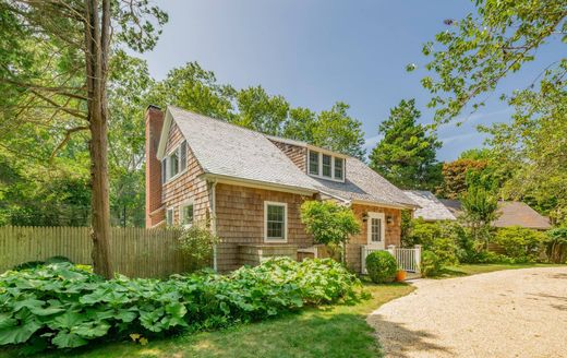 Detached House in East Hampton, Suffolk County