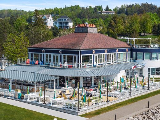 Διαμέρισμα σε Bay Harbor, Emmet County