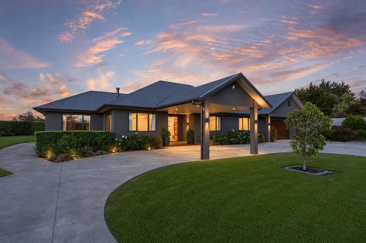 Townhouse in Masterton, Wellington