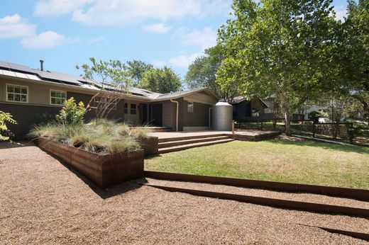 Detached House in Austin, Travis County