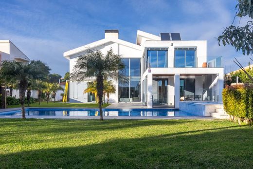 Detached House in Oeiras, Lisbon