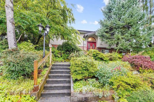 Detached House in Burnaby, Metro Vancouver Regional District